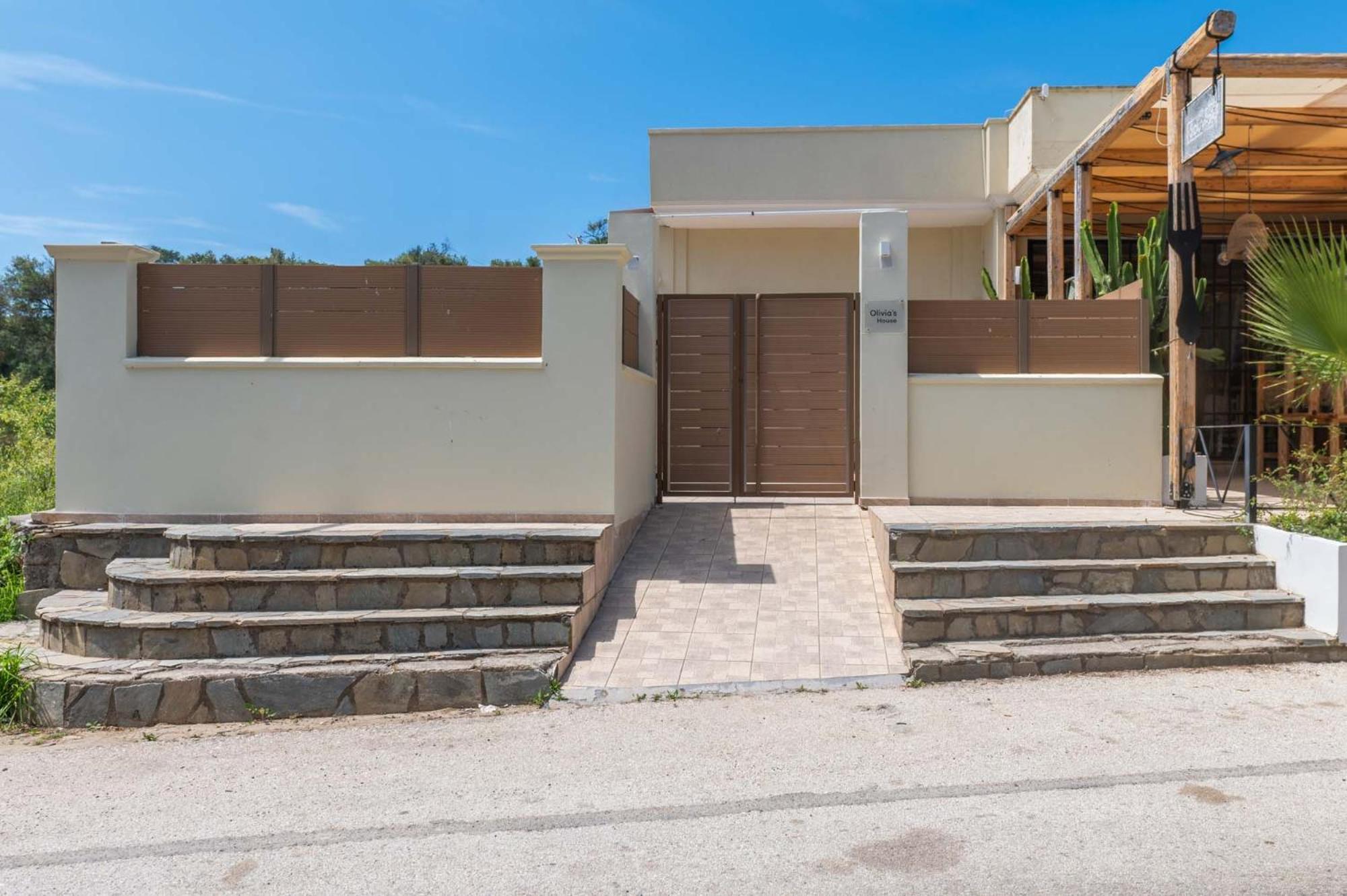 Korina Apart Hotel Kávos Екстериор снимка