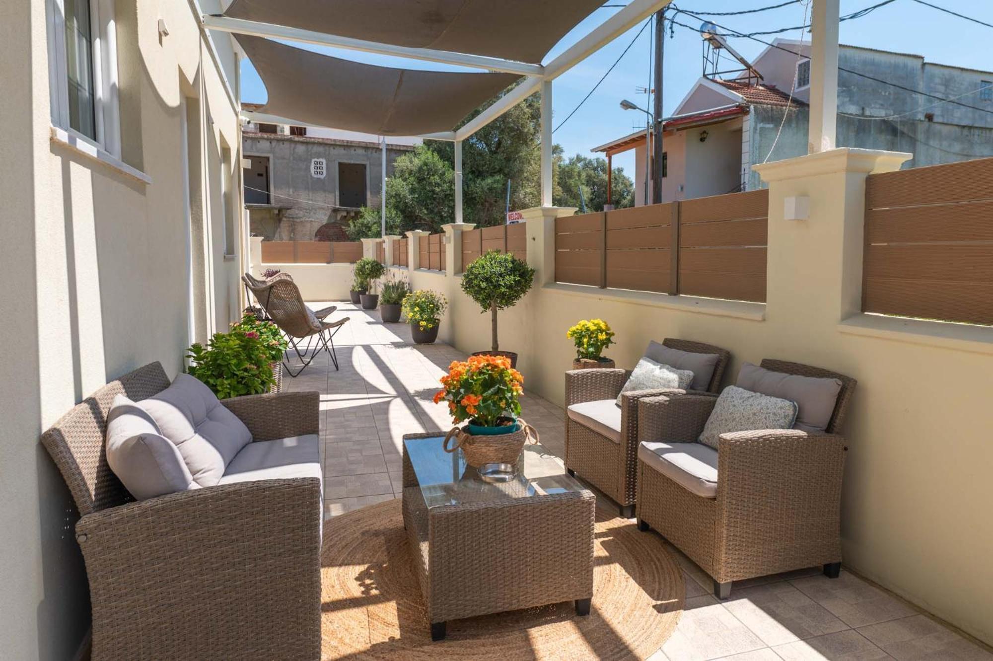 Korina Apart Hotel Kávos Екстериор снимка