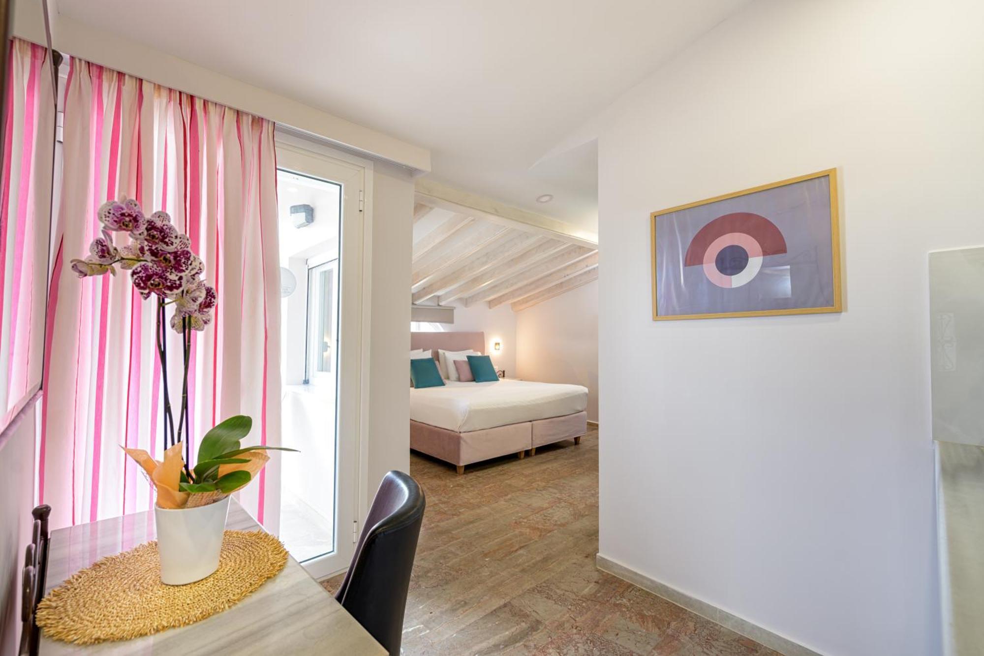 Korina Apart Hotel Kávos Екстериор снимка